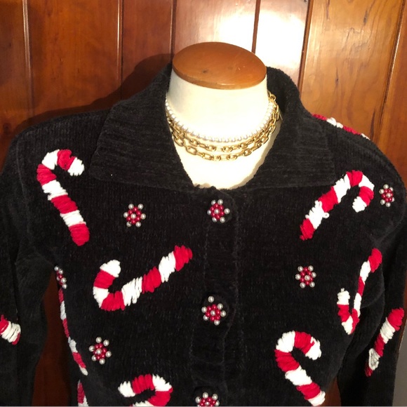 PETITE •CANDY CANE BEADED KNIT CARDIGAN - Picture 5 of 6
